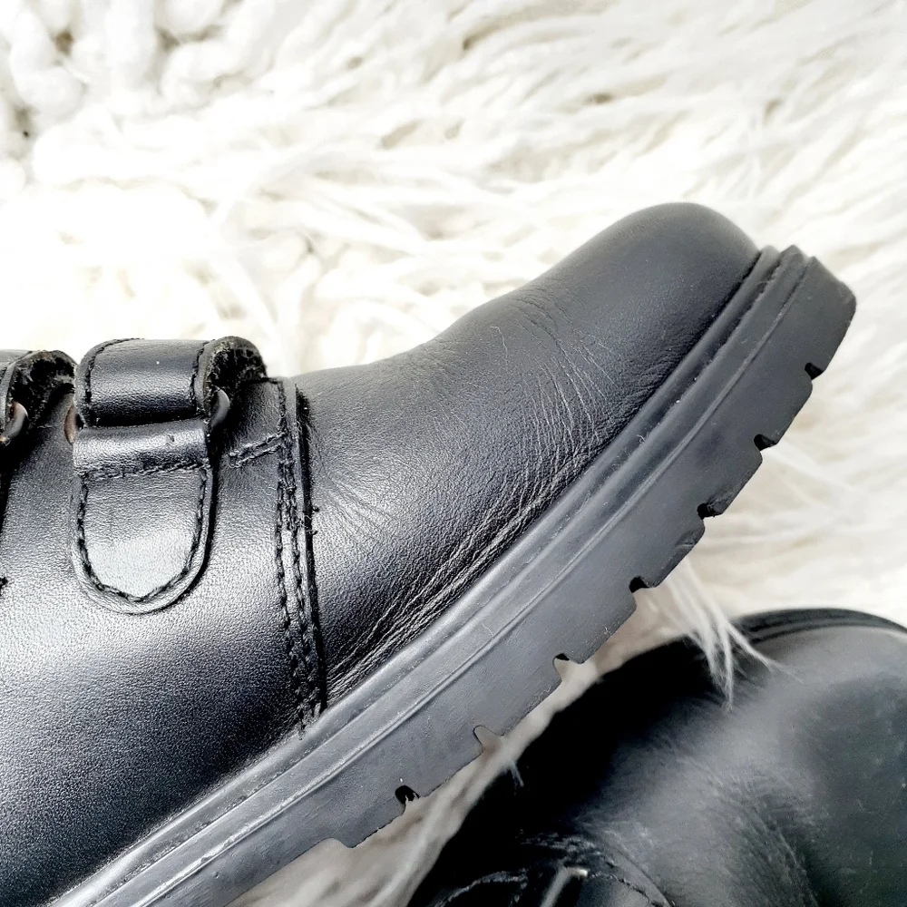 Elefanten Black Leather Hook& Loop Shoes I717